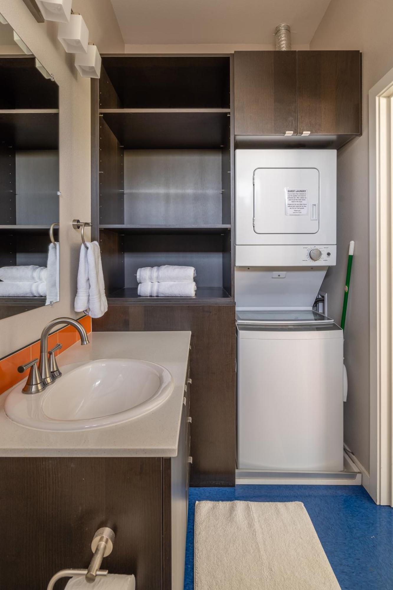 Sunny Studio Apartment - Food Carts, Coffee & Bars Portland Ngoại thất bức ảnh